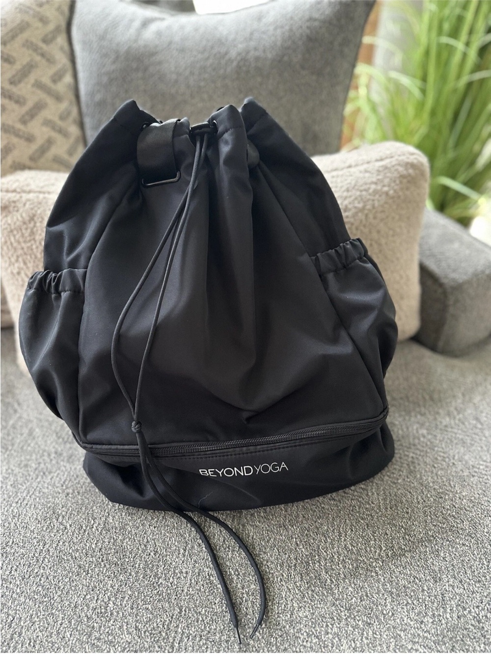 Beyond Yoga Black Zip-Top Drawstring Bag